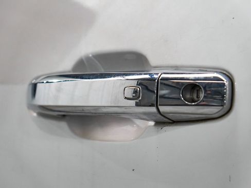 Used 2022 GMC Sierra 2500 Denali w/ Denali Ultimate Package AWD/4WD image 41