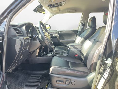 Used 2023 Toyota 4Runner TRD Off-Road Premium w/ Off Road Premium Plus Package image 11