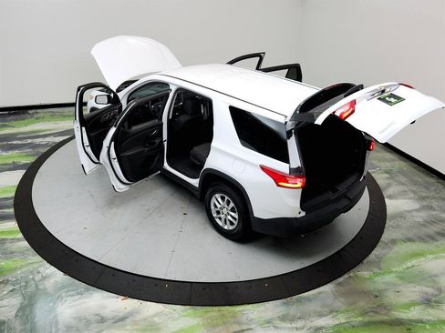 Used 2019 Chevrolet Traverse LS FWD image 38
