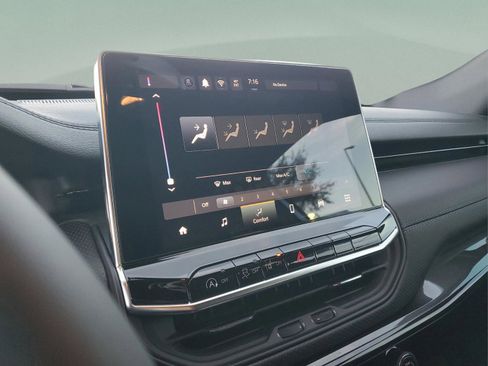 Certified 2025 Jeep Compass Latitude w/ Altitude Special Edition image 21