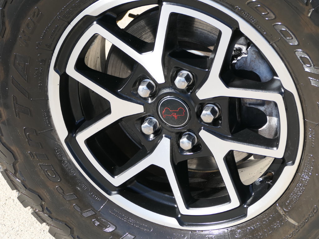 Certified 2024 Jeep Wrangler Unlimited Rubicon AWD/4WD image 12