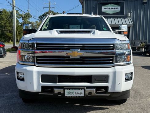 Used 2017 Chevrolet Silverado 3500 High Country w/ Duramax Plus Package image 2