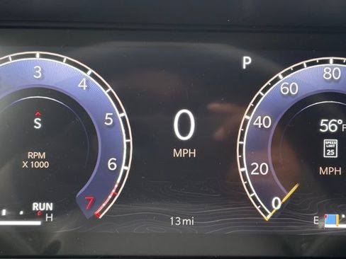 New 2026 Jeep Grand Cherokee L Limited w/ Luxury Tech Group II AWD/4WD image 21