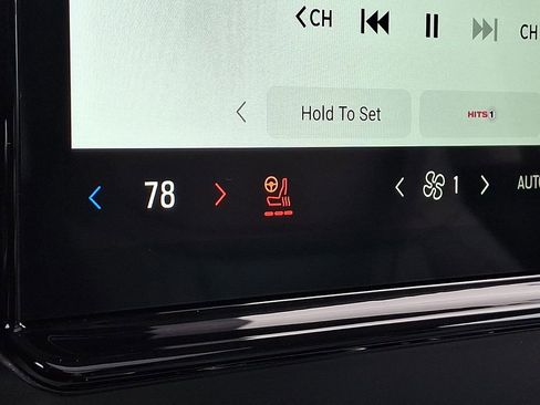 Used 2025 Ford Expedition Active image 26