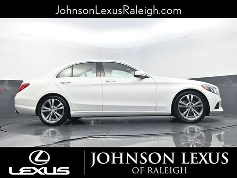 Used 2015 Mercedes-Benz C 300 Sedan image 21