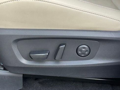 Used 2023 INFINITI QX60 Luxe w/ Cargo Package AWD/4WD image 12