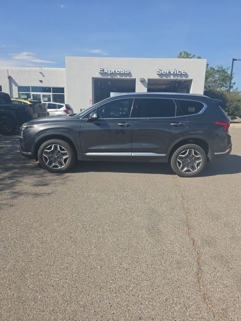 Used 2023 Hyundai Santa Fe Limited w/ Cargo Package AWD/4WD image 1