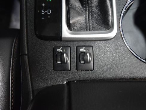 Used 2019 Toyota Highlander XLE AWD/4WD image 31