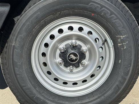 New 2025 Ford Bronco image 33