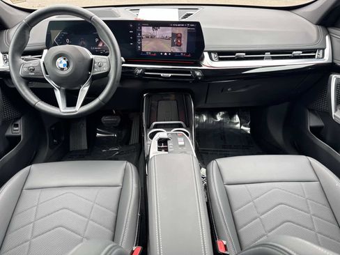 Used 2026 BMW X1 xDrive28i w/ Technology Package image 16