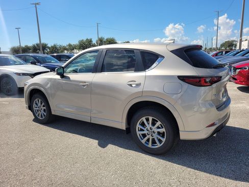 New 2025 MAZDA CX-5 AWD 2.5 S w/ Select Package image 9