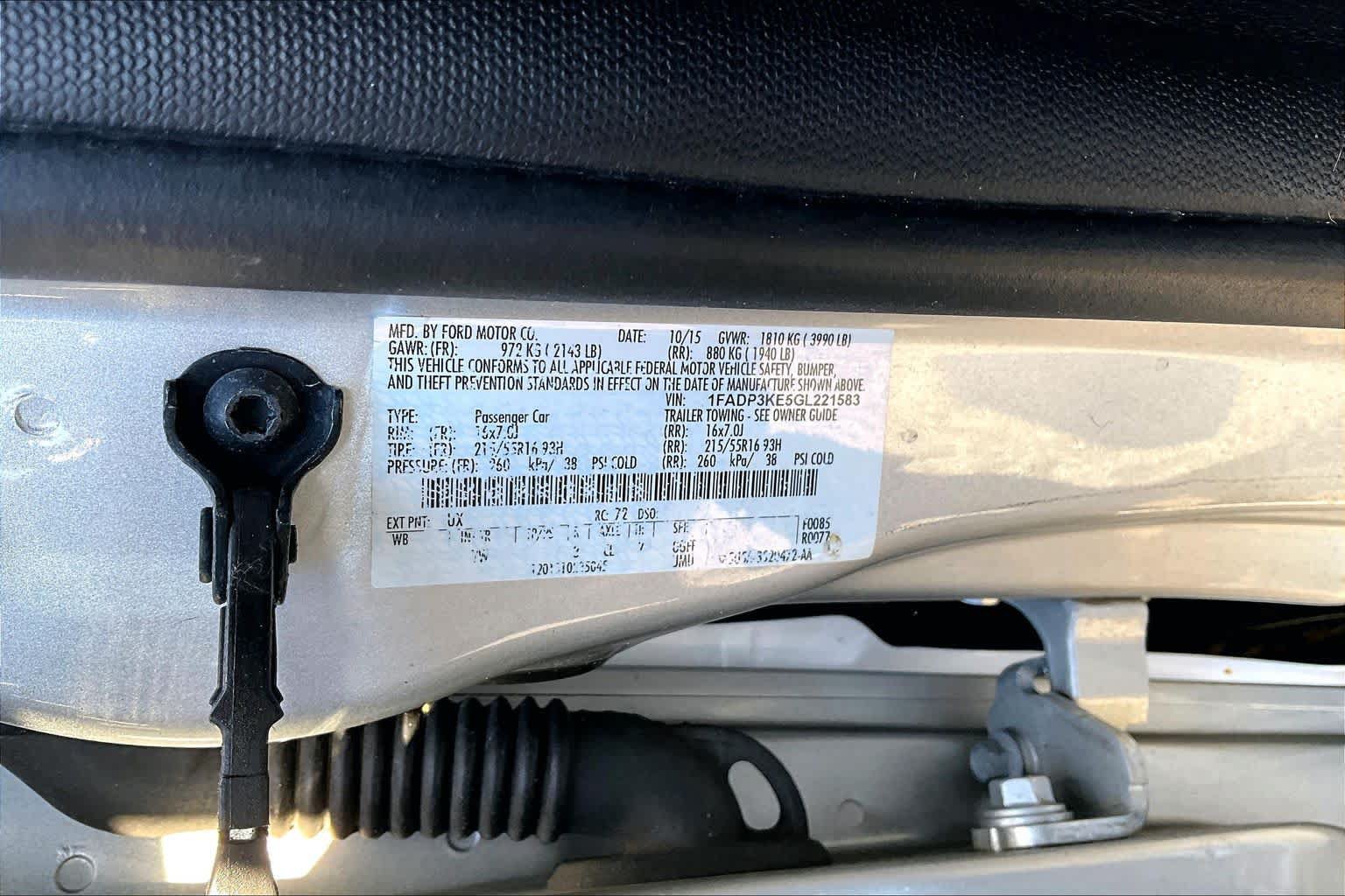 Used 2016 Ford Focus SE FWD image 36