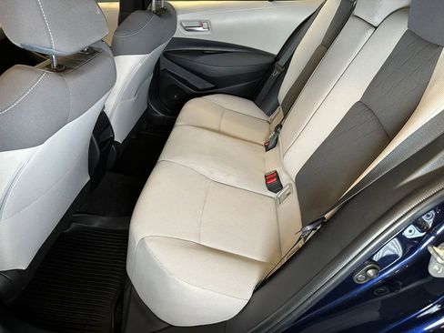Used 2020 Toyota Corolla LE w/ LE Premium Package FWD image 21