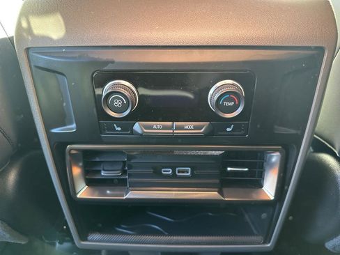 New 2025 GMC Hummer EV 2X image 30