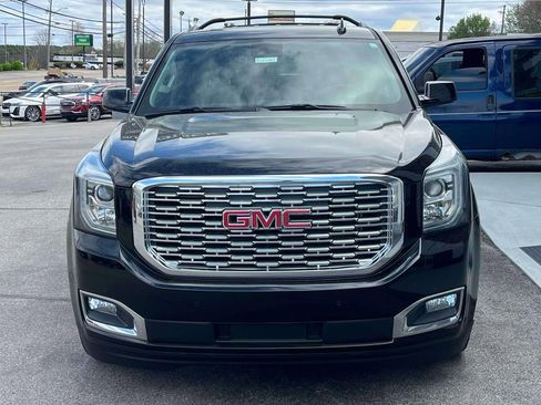 Used 2018 GMC Yukon Denali w/ Open Road Package image 8