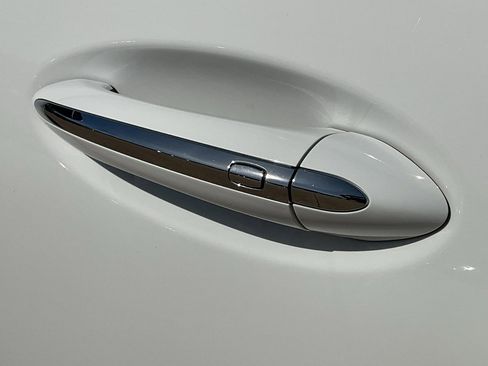 Used 2025 Buick Encore GX Preferred image 10