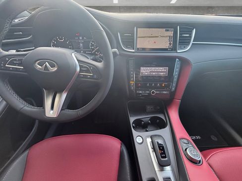 Used 2025 INFINITI QX50 Sport image 20