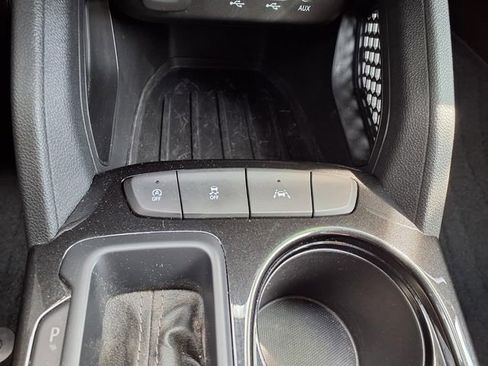 Used 2021 Chevrolet TrailBlazer LS image 22