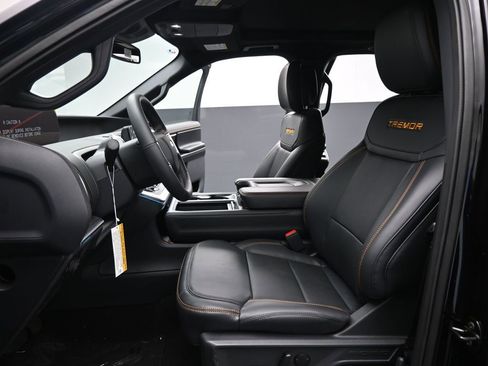 New 2026 Ford Expedition Tremor AWD/4WD image 9