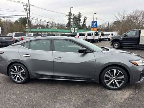 Used 2019 Nissan Maxima 3.5 S w/ Floor Mat Group image 3