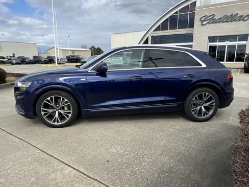 Used 2021 Audi Q8 Prestige w/ Prestige Package AWD/4WD image 8