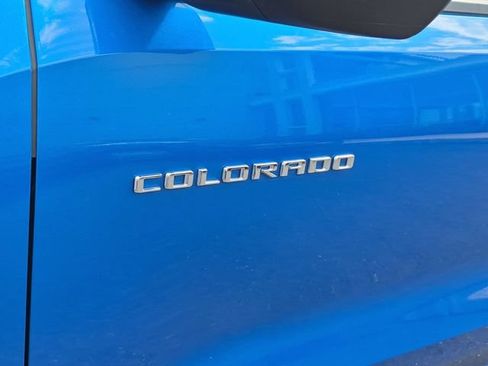Used 2023 Chevrolet Colorado Z71 w/ Z71 Convenience Package 2 AWD/4WD image 34