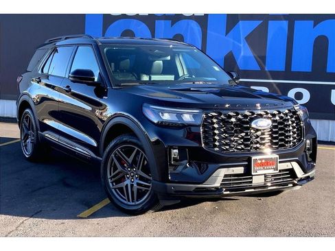 New 2026 Ford Explorer ST-Line AWD/4WD image 2