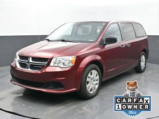 Used 2020 Dodge Grand Caravan SE image 1
