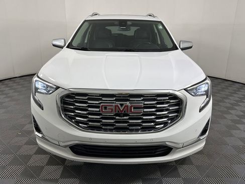 Used 2018 GMC Terrain Denali w/ Advanced Safety Package image 2