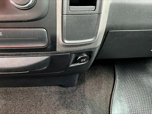 Used 2013 RAM 1500 Tradesman w/ Popular Equipment Group RWD image 16