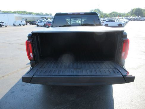 Certified 2025 GMC Sierra 1500 Denali Ultimate AWD/4WD image 9