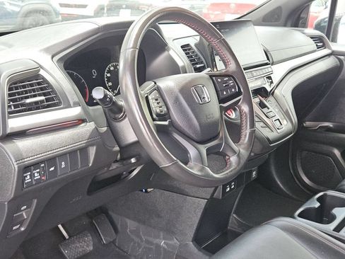 Used 2025 Honda Odyssey Sport-L image 13