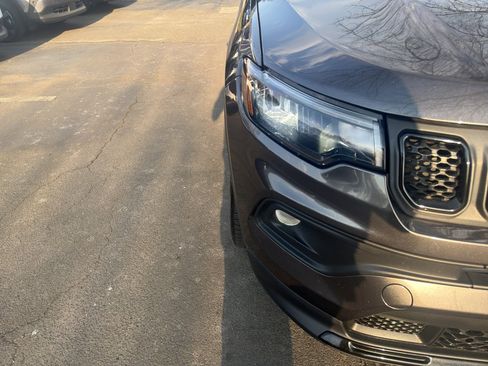 Used 2023 Jeep Compass Altitude image 10