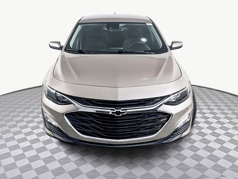 Used 2023 Chevrolet Malibu RS image 2