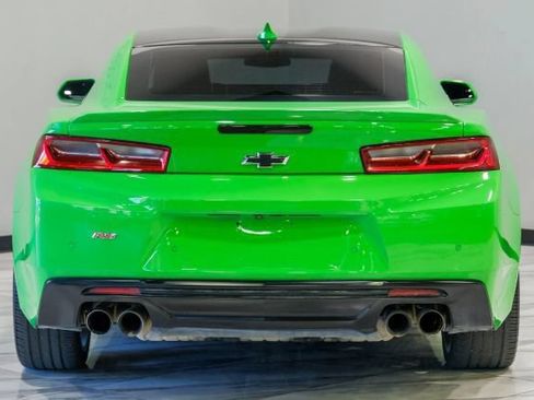 Used 2017 Chevrolet Camaro LT RWD image 14