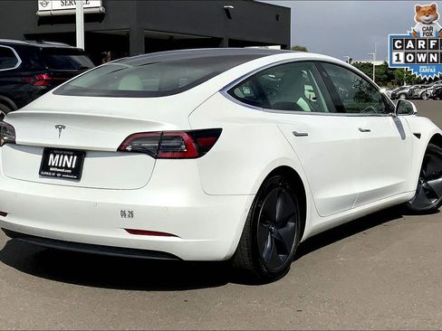 Used 2020 Tesla Model 3 Standard Range Plus image 10