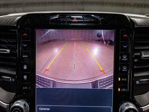 Used 2025 RAM 2500 Big Horn image 19