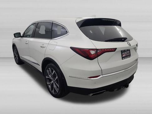 Used 2023 Acura MDX SH-AWD w/ Technology Package image 5