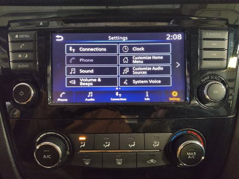 Used 2019 Nissan Rogue Sport S w/ Appearance Package image 25