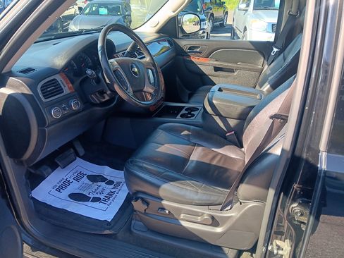 Used 2012 Chevrolet Tahoe LT AWD/4WD image 8