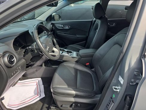 Used 2021 Hyundai Kona Ultimate w/ Cargo Package FWD image 5