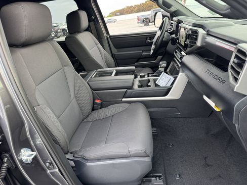 New 2026 Toyota Tundra SR5 AWD/4WD image 8