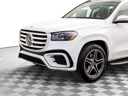 New 2026 Mercedes-Benz GLS 450 4MATIC image 39