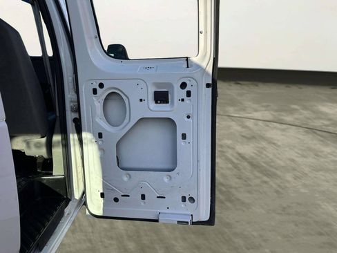 Used 2012 Ford E-250 and Econoline 250 w/ PWR Group RWD image 13