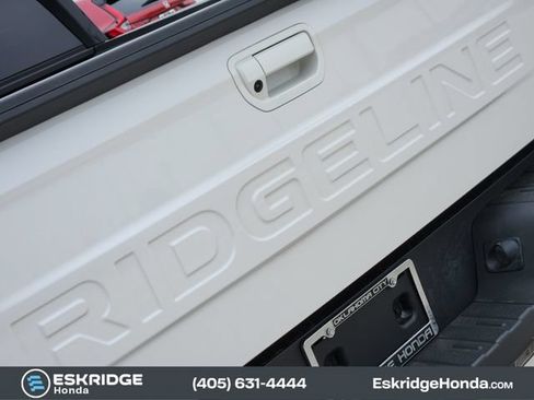 Certified 2024 Honda Ridgeline Black Edition image 11