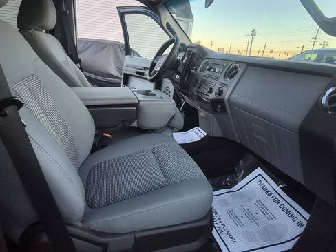 Used 2011 Ford F450 XLT w/ FX4 4X4 Off-Road Pkg image 20