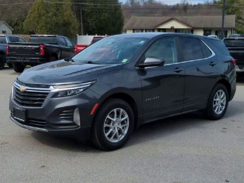 Used 2023 Chevrolet Equinox LT image 4