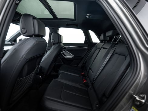 New 2025 Audi Q3 2.0T Premium image 16