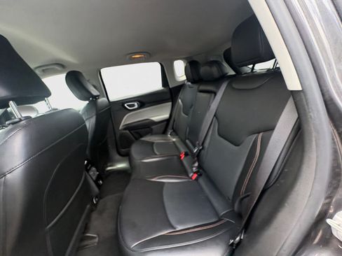 Used 2022 Jeep Compass Limited AWD/4WD image 18