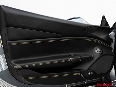 Used 2018 Ferrari 488 GTB image 27